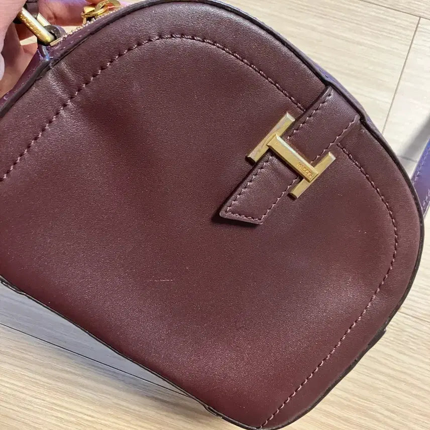 [BUNJANG] Hazzys Leather Crossbody Bag Burgundy / 헤지스 크로스백