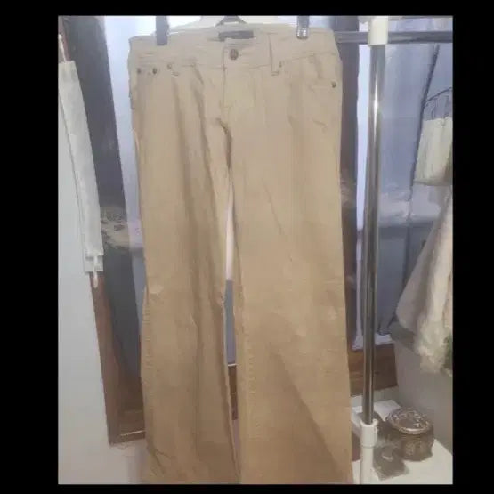 [BUNJANG] Cecil McBee Onee-gal Low-Rise Bootcut Pants / 세실맥비 오네갸루 로우라이즈 부츠컷