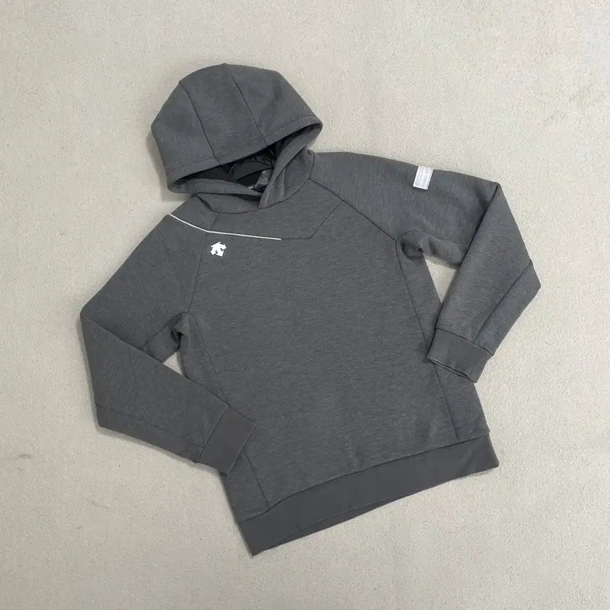 [BUNJANG] Descente Hooded T-Shirt (160) - Functional, Brushed Interior / 160 12-13 데상트 기모 기능성 후드티셔츠 B.4001