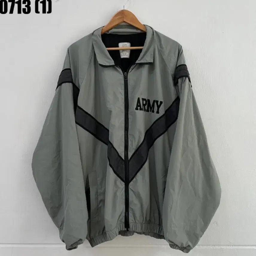 [BUNJANG] ARMY Training Zip-Up Jacket Windbreaker XXL / ARMY 트레이닝 상의 집업 자켓 바람막이 xXL