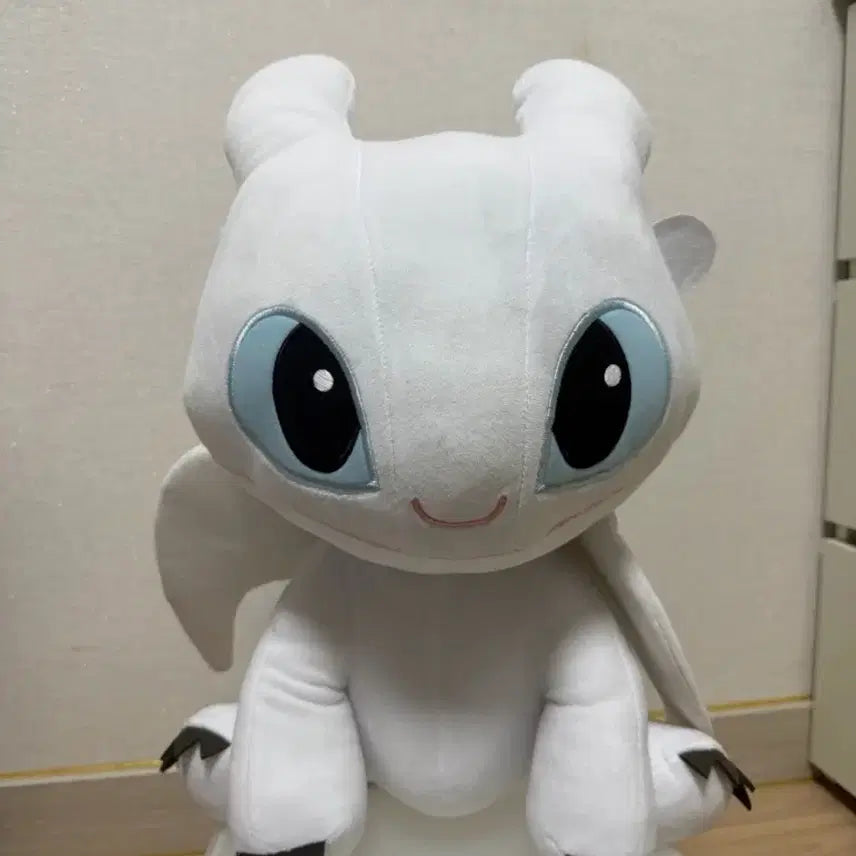 [BUNJANG] How to Train Your Dragon Lightfury Seated Plush 45cm / 드래곤 길들이기 라이트퓨리 시팅 인형 45cm
