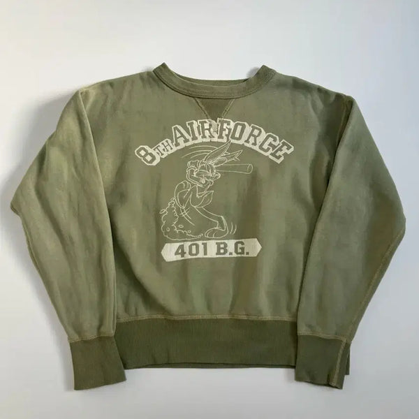 [BUNJANG] Toys McCoy 8th Air Force Bugs Bunny Double V-Neck Sweatshirt Khaki / M) 토이즈맥코이 8공군 벅스버니 더블 V넥 스웻셔츠 카키
