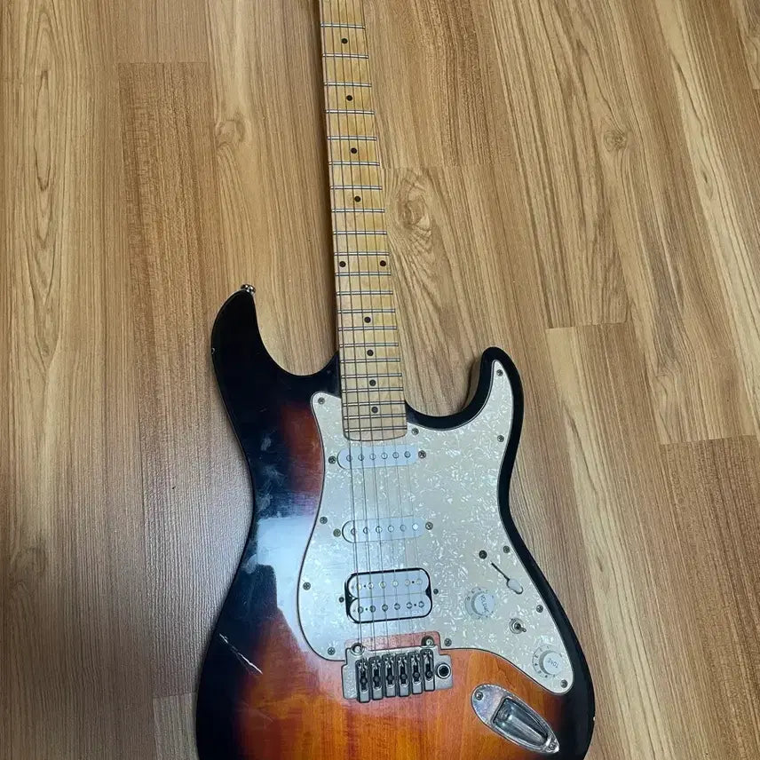 [BUNJANG] Swing S-2 SE Electric Guitar for Beginners / 입문용 일렉트릭기타 스윙 s-2 se 팝니다