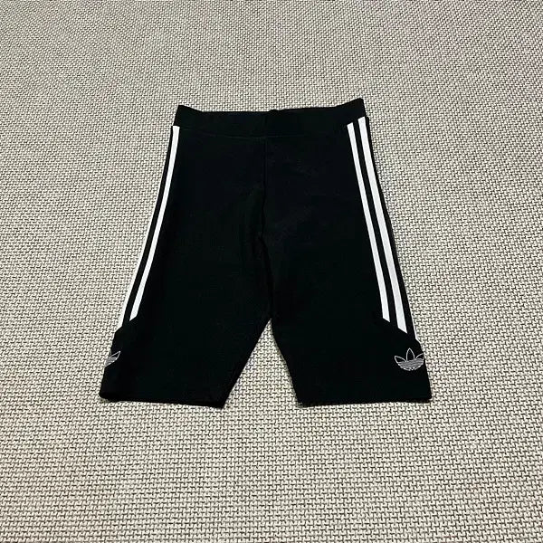 [BUNJANG] Adidas Women's Short Tights Leggings M / M 아디다스 여성 숏 타이즈 레깅스 N.5129