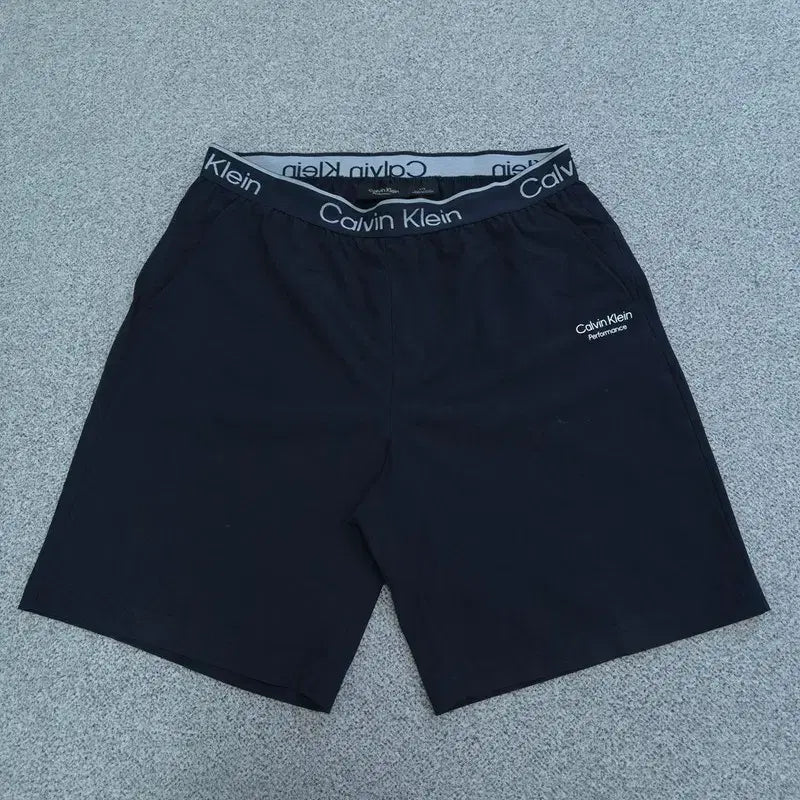 [BUNJANG] Calvin Klein Men's Shorts 0713C19 / L 캘빈클라인 반바지 | 0713C19