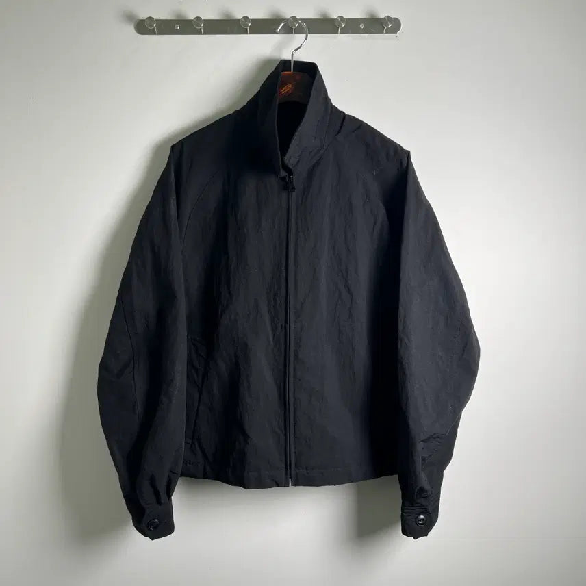 [BUNJANG] Customellow Black Mesh Layered Nylon Jumper Size 100 / 커스텀멜로우 블랙 메쉬 레이어드 나일론 점퍼 100