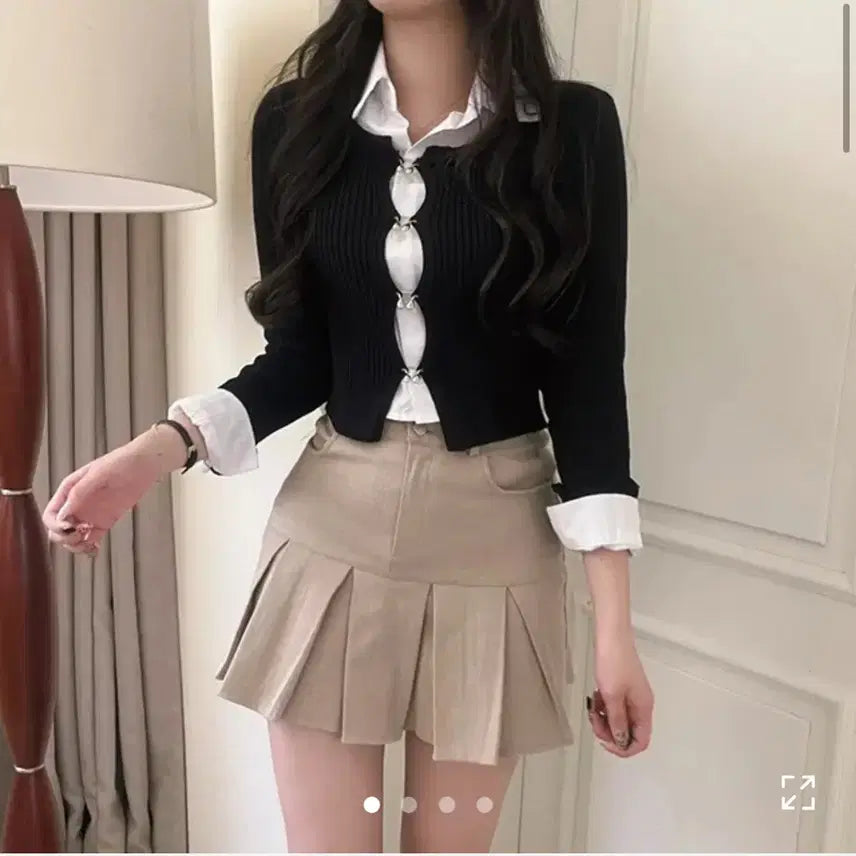 [BUNJANG] MIANG Buckle Ribbed Crop Cardigan / 한번입은 미앙 버클 골지 크롭 가디건