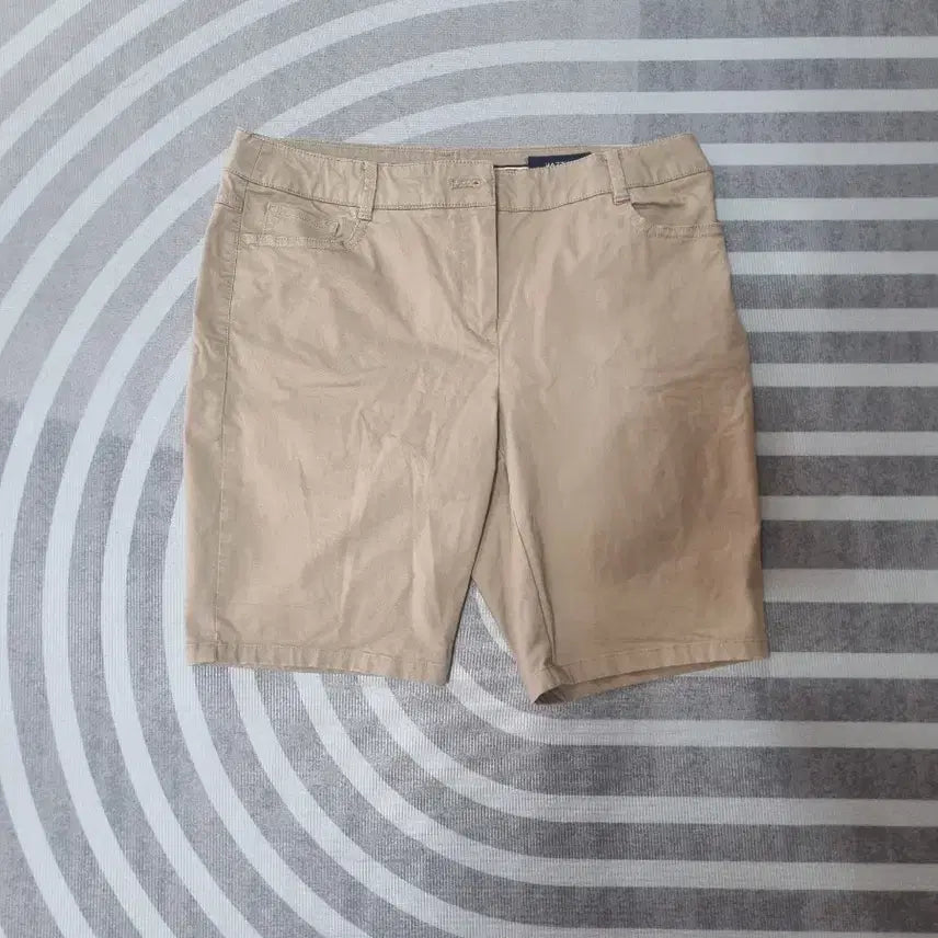 [BUNJANG] Hazzys Women's Beige Cotton Blend Shorts / 헤지스 여성 베이지색 반바지