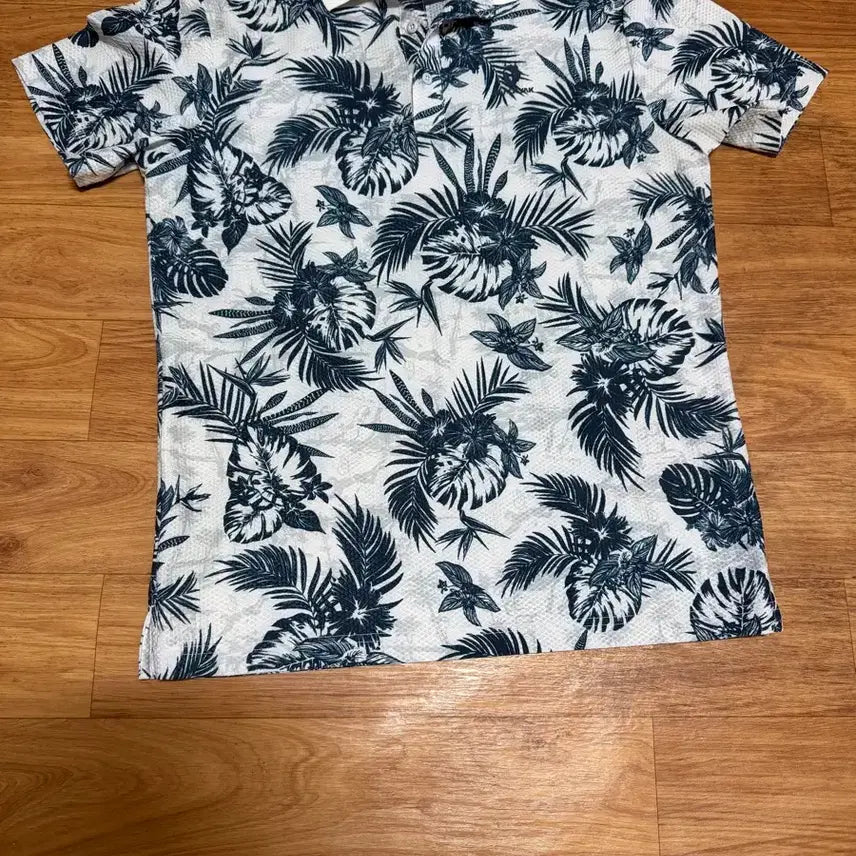 [BUNJANG] Black Yak Short Sleeve Polo Shirt - Size 105 / [105] 블랙야크 카라티