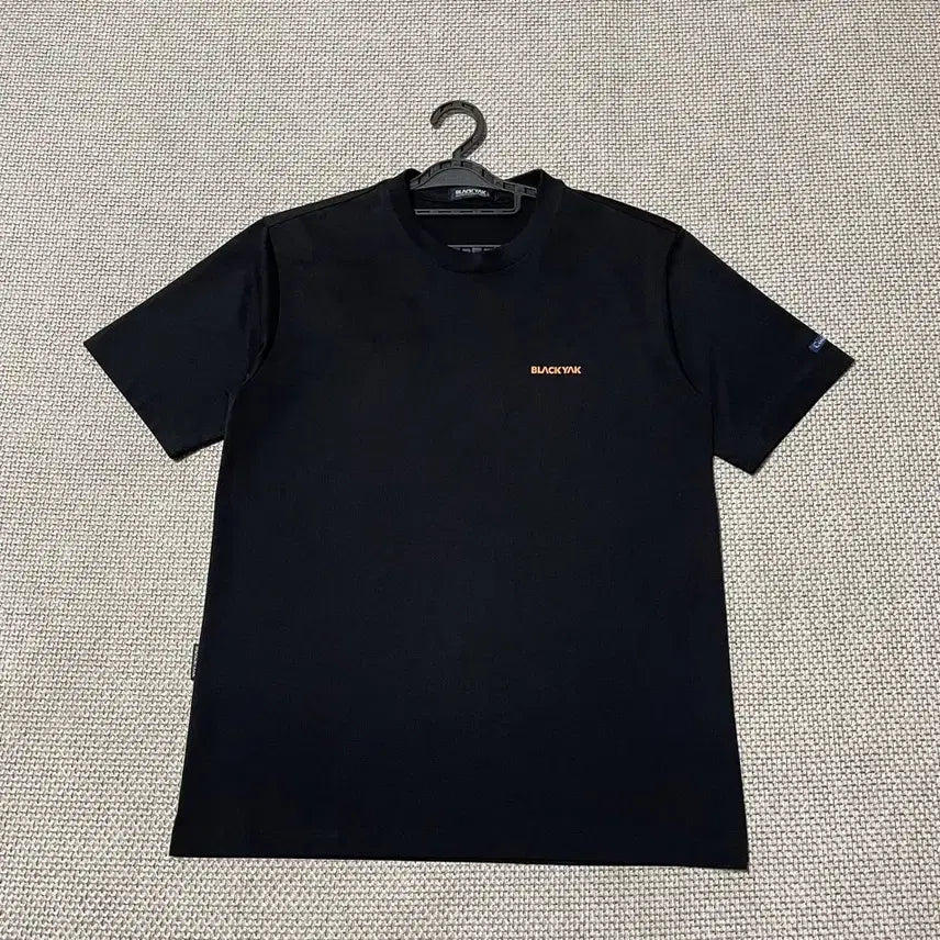 [BUNJANG] Black Yak Round Short-Sleeve T-Shirt M / M 블랙야크 라운드 반팔티 B.8474