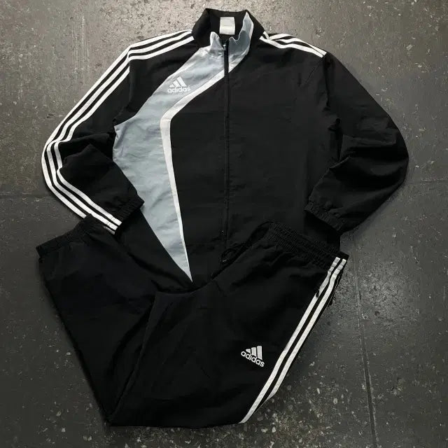 [BUNJANG] Adidas Windbreaker Tracksuit Set / 100 아디다스 바람막이 셋업