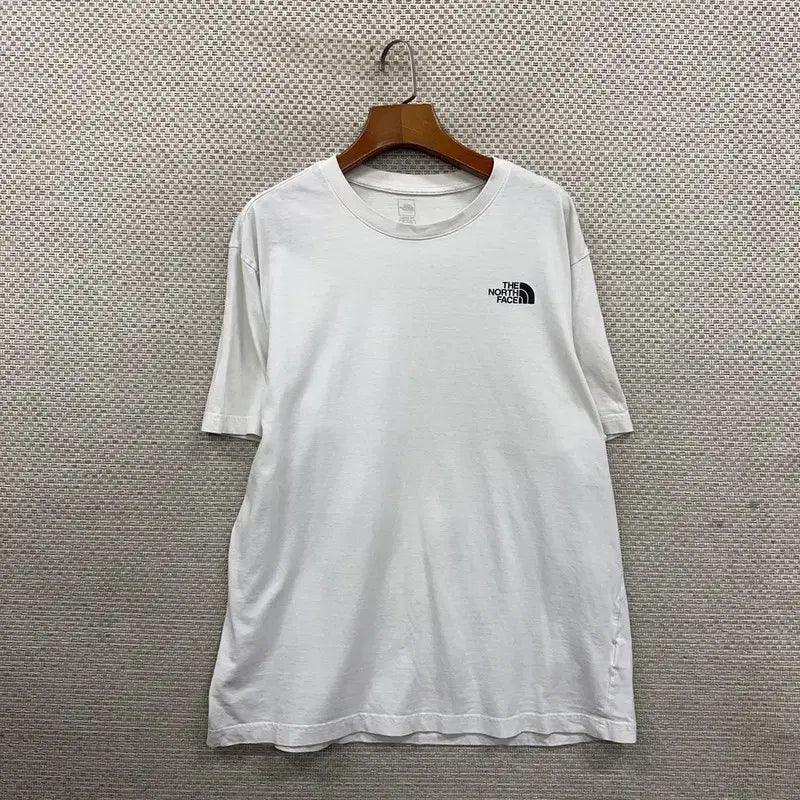 [BUNJANG] The North Face Hiking T-Shirt Size 105 / 노스페이스 등산 반팔티 105 D08538