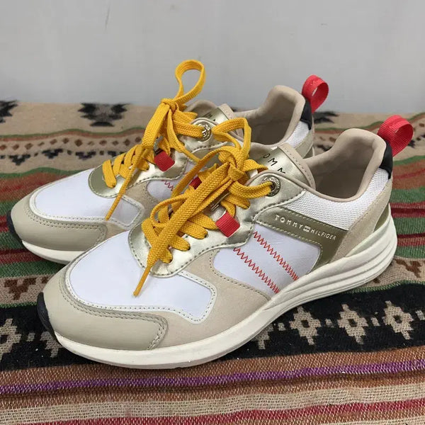 [BUNJANG] Tommy Hilfiger Gold Yellow Sneakers 235 / 타미힐피거 골드 옐로우 스니커즈 235 X02169