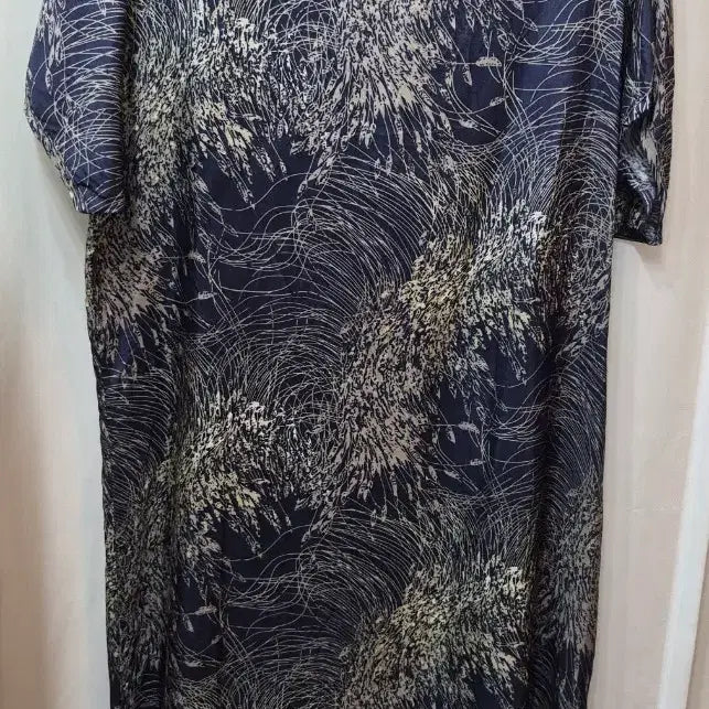 [BUNJANG] 8JUMONEY Pattern Rayon Dress / 8JUMONEY 패턴 레이온 원피스