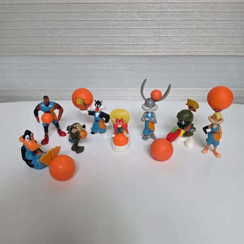 [BUNJANG] Looney Tunes Space Jam Figure Set / 루니툰 스페이스잼 피규어 세트