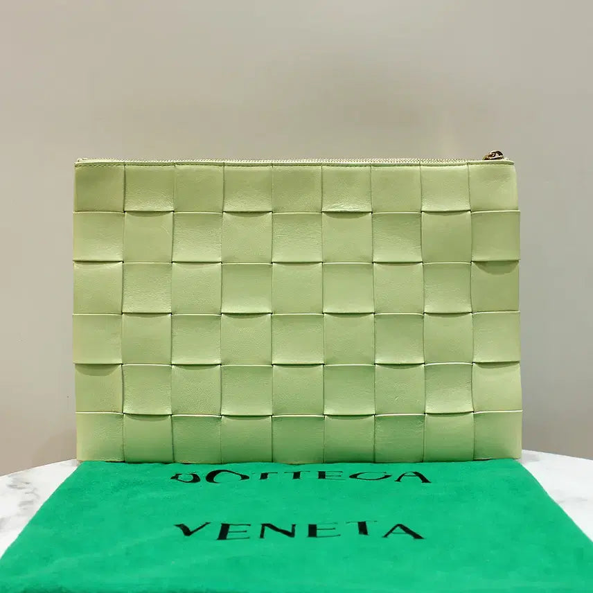 [BUNJANG] Bottega Veneta Intrecciato Cassette Large Clutch Green / [명품다올동래] 보테가베네타 인트레치아토 카세트 라지 클러치 651409
