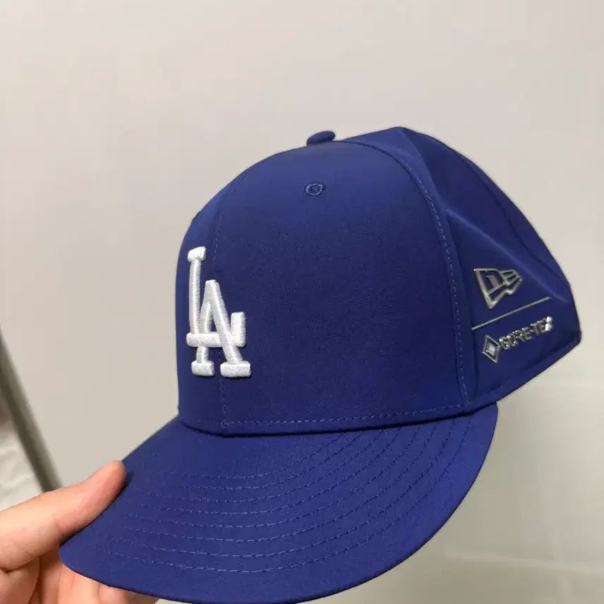 [BUNJANG] New Era Gore-Tex Snapback / 뉴에라 고어택스 스냅백