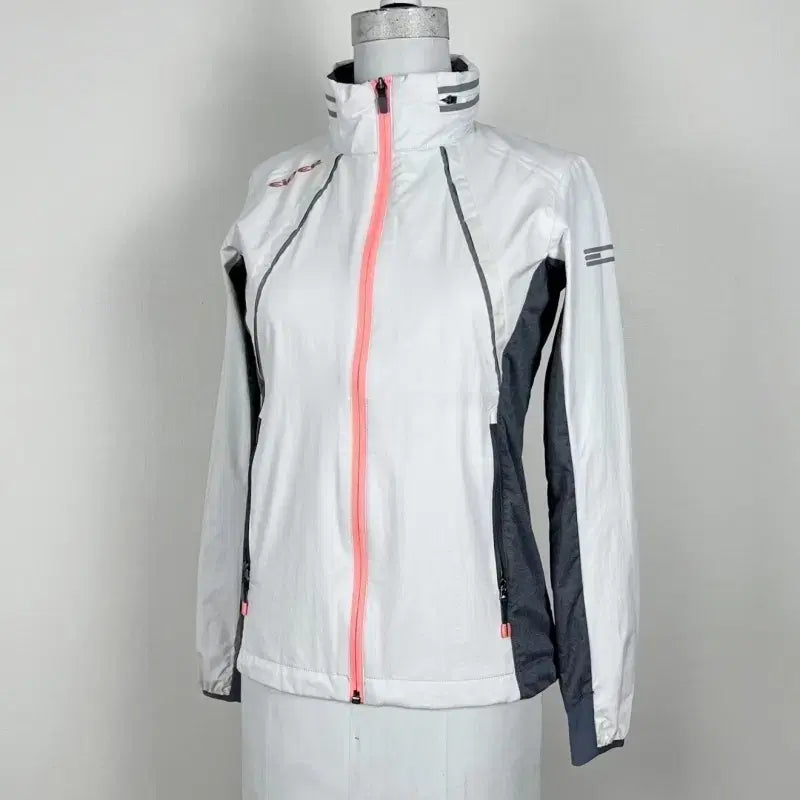 [BUNJANG] Eider Lightweight Windbreaker Jacket (XS/85) / 아이더/경량 바람막이 자켓 점퍼 여XS 85/라덴