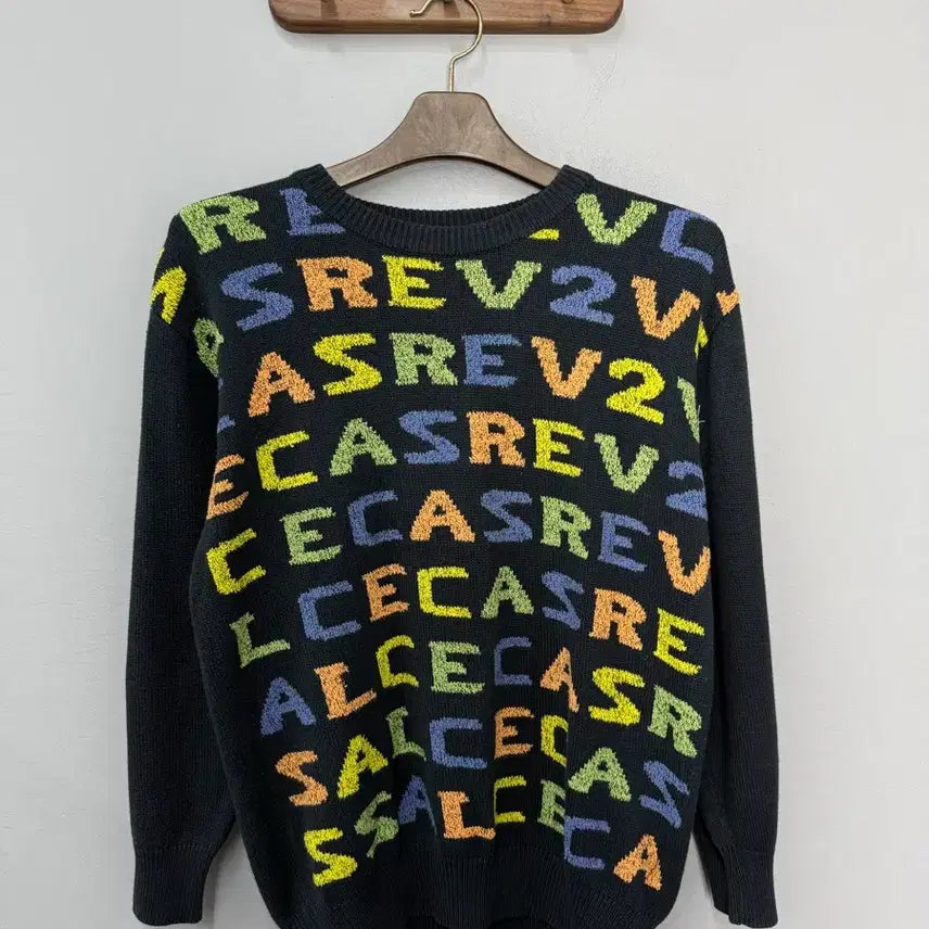 [BUNJANG] Versace Vintage Lettering Knit Sweater / 베르사체 빈티지 레터링 니트 H3130
