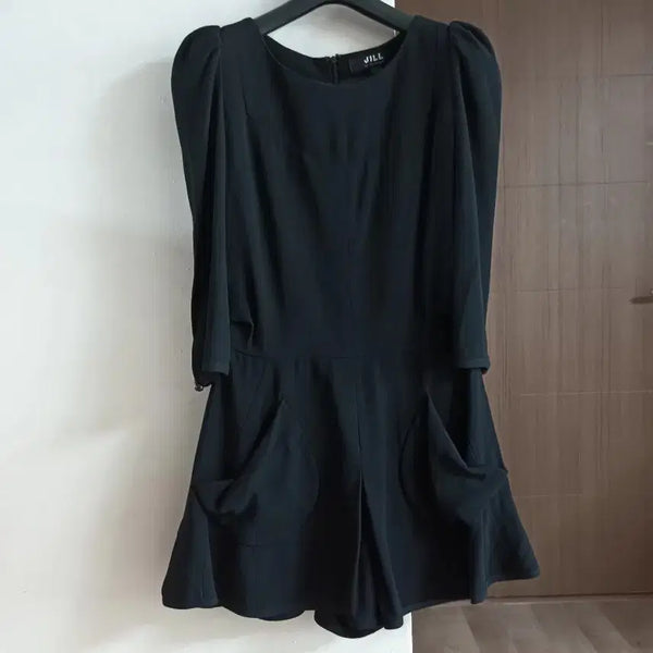 [BUNJANG] JILL by JILLSTUART Black Jumpsuit Size S / 질 바이 질스튜어트 점프수트 블랙 S