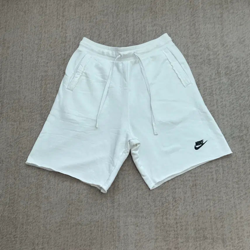 [BUNJANG] Nike White Swoosh Shorts M / 나이키 화이트 스우시 반바지 M