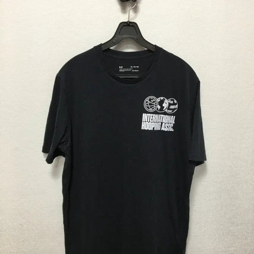 [BUNJANG] Under Armour Men's Short Sleeve Round T-Shirt XL / 언더아머 남성 반팔 라운드티셔츠
