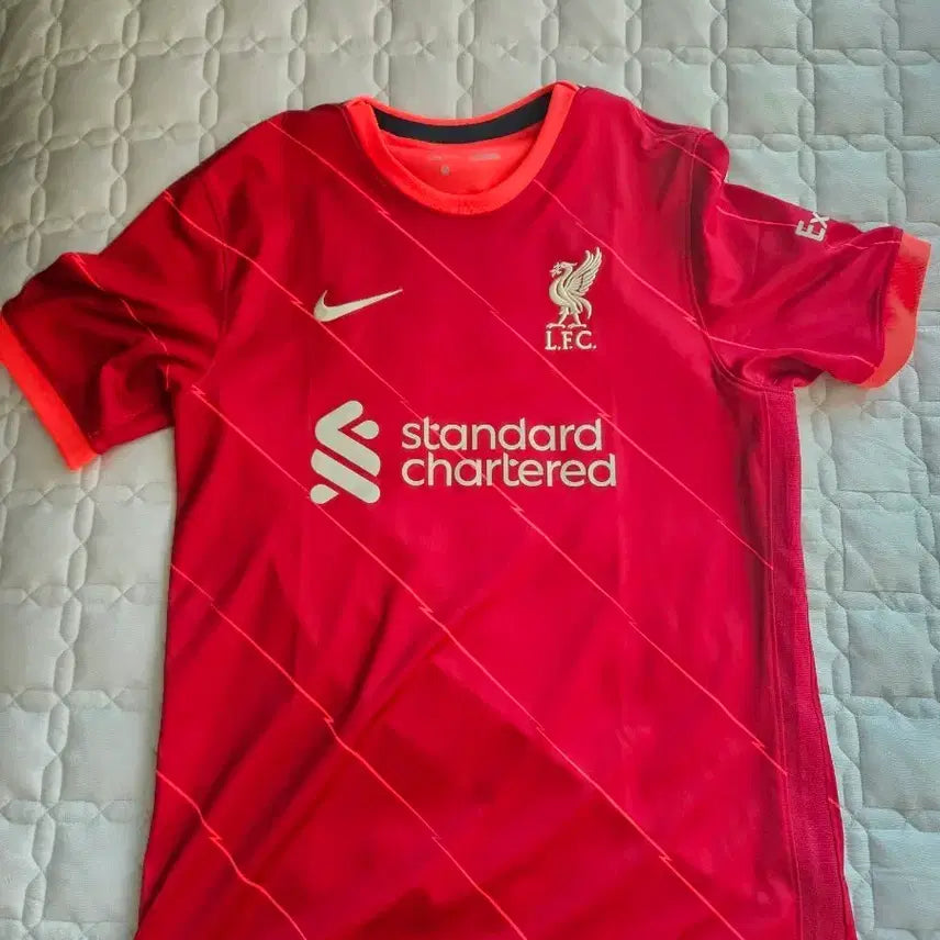 [BUNJANG] Liverpool FC 21-22 Season Nike Dri-FIT Home Jersey (Size M) / 리버풀FC 21-22 시즌 홈 유니폼