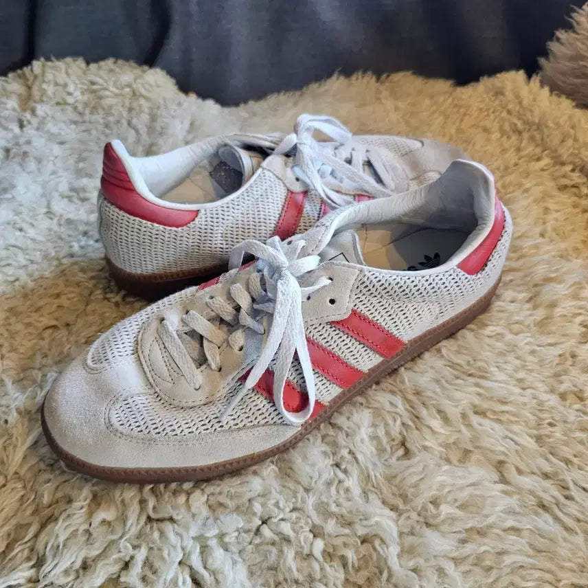 [BUNJANG] Adidas Pre Love Crystal White Red Sneakers Size 270 / 270 아디다스 크리스탈 화이트 프리러브 레드