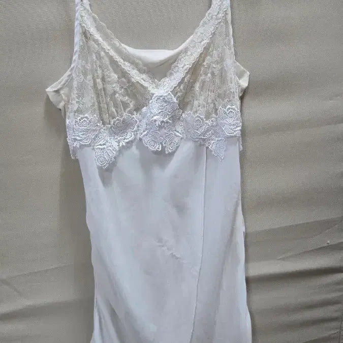 [BUNJANG] White Lace Detail Slip 90 Sleepwear / 슬립90