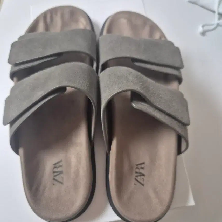 [BUNJANG] Zara Slippers / 자라 슬리퍼