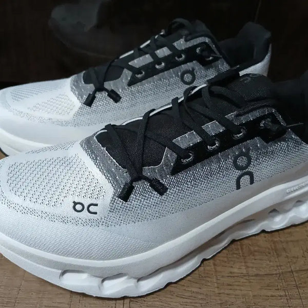 [BUNJANG] On Running Cloudtilt White/Black 265mm New Product / 온러닝 클라우드틸트 화이트/블랙 265mm 새제품