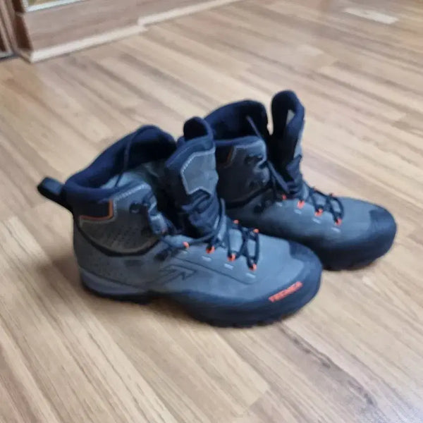 [BUNJANG] Tecnica Forge 2.0 Hiking Boots EU 44 / 새상품급 테크니카 포지 2.0 등산화 EU 44 사이즈