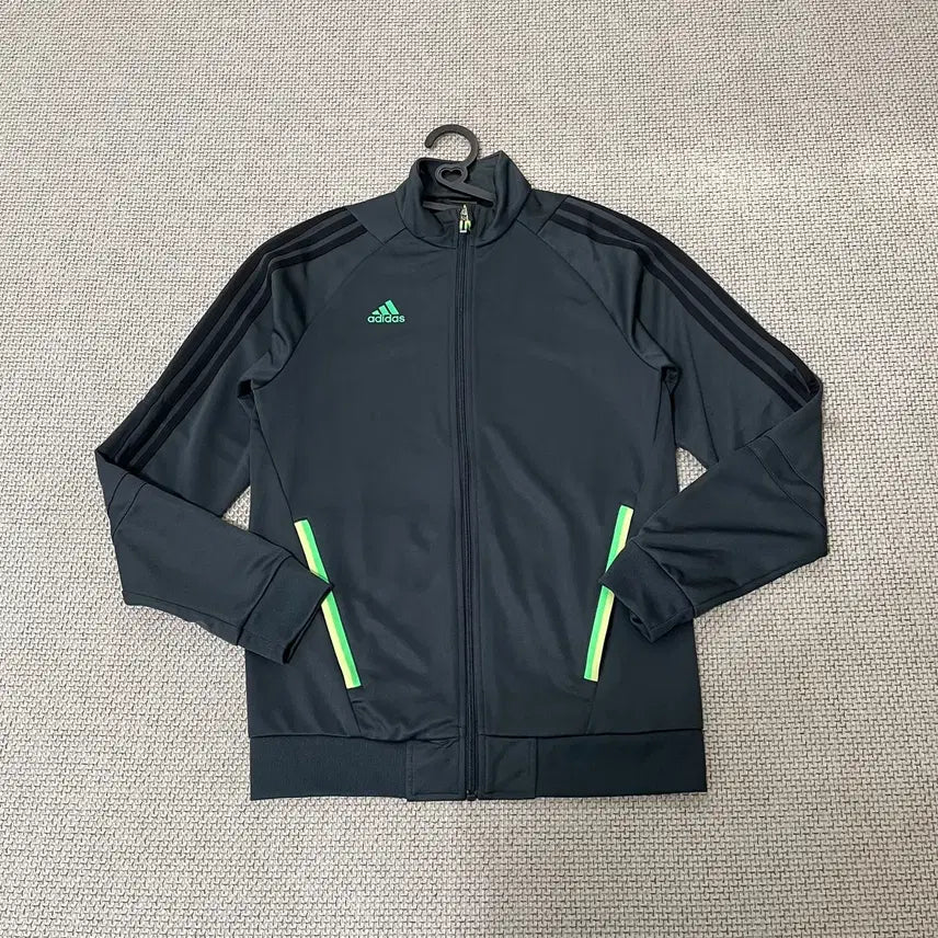 [BUNJANG] Adidas Training Zip-Up Jersey Top M / M 아디다스 트레이닝복 집업 져지 상의 N.7203