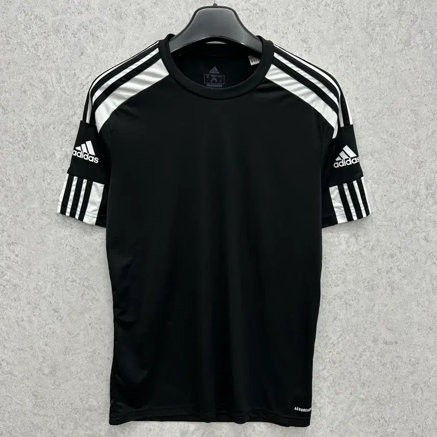 [BUNJANG] Adidas Men's Functional Short Sleeve T-Shirt (Size 95/M) / 95 아디다스 남자 기능성 반팔 티셔츠