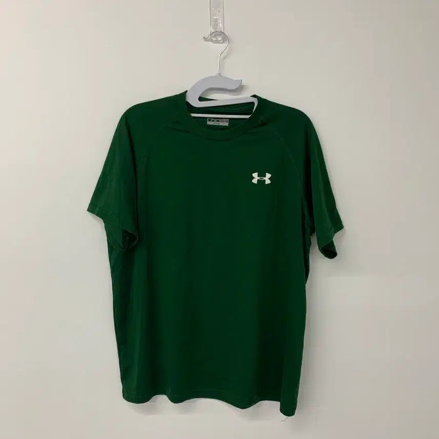 [BUNJANG] Under Armour Short Sleeve T-Shirt Green / 언더아머 반팔티 녹색