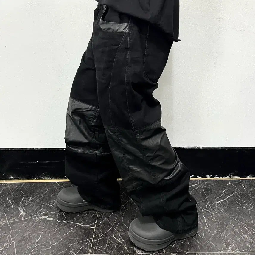 [BUNJANG] INSILENCE Leather Patch Wide Pants Black / 인사일러스 레더 패치 와이드 팬츠 블랙