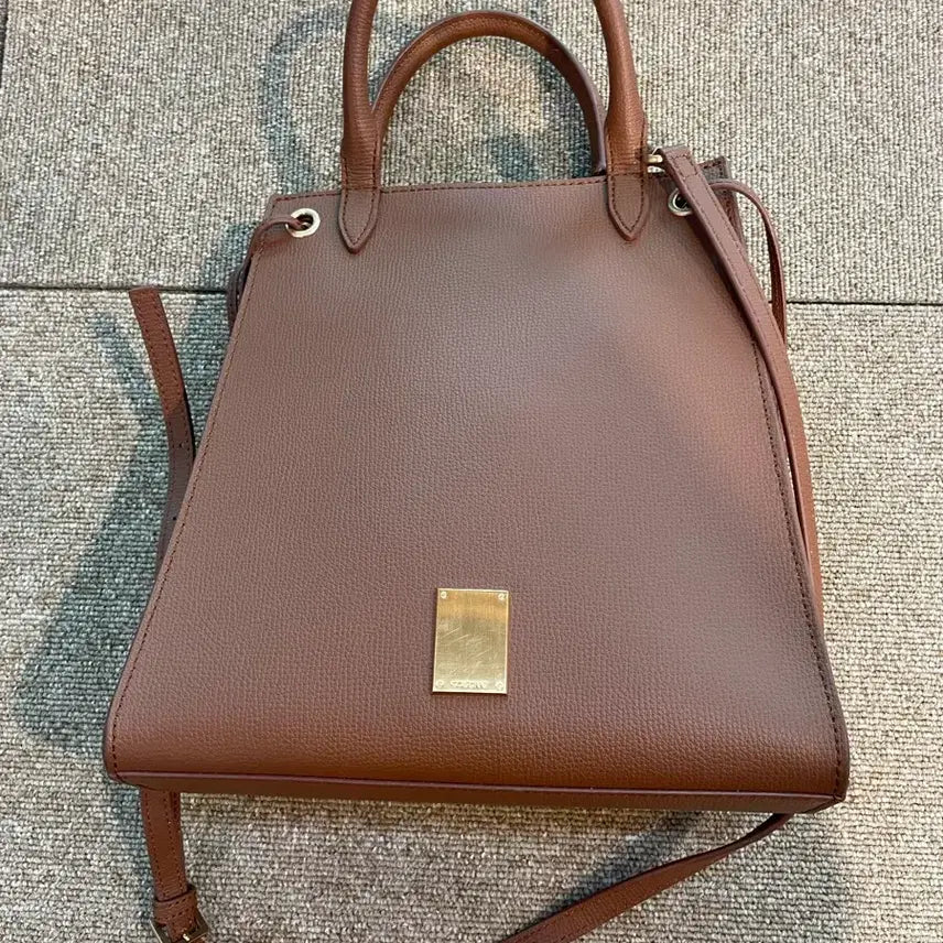 [BUNJANG] Couronne Brown Leather Tote Bag Shoulder Bag / 쿠론 브라운 가죽 토트백 숄더