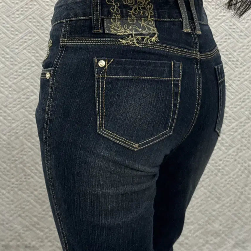 [BUNJANG] Olivia Lauren Y2K Retro Paisley Flower Bootcut Denim Pants / 올리비아로렌 Y2K 레트로 페이즐리 플라워 부츠컷 데님팬츠 K0438