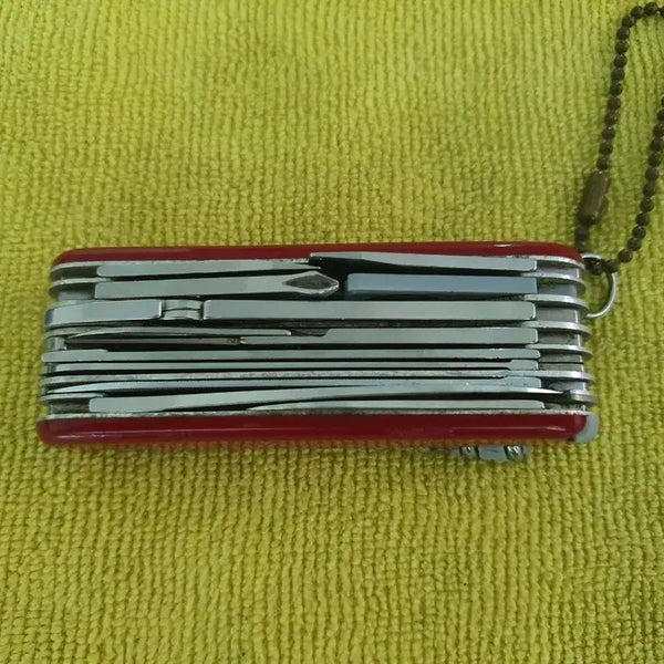 [BUNJANG] Victorinox Swiss Champ Multi-tool Knife Red / 빅토리녹스 스위스 챔프 멀티툴 나이프 레드