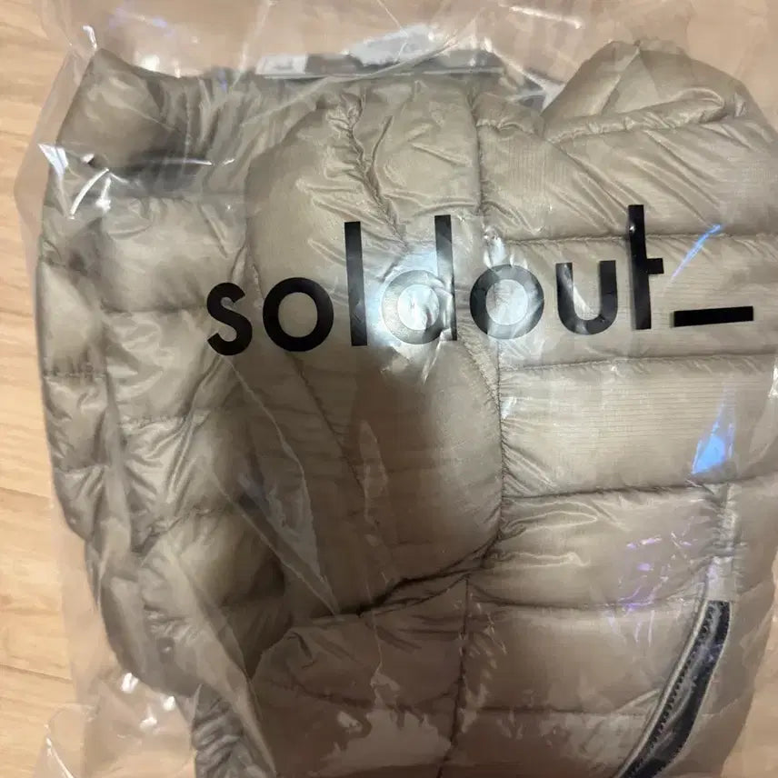 [BUNJANG] Musinsa Standard Shear Ripstop Lightweight Padded Jacket (Mud Beige) / 무탠다드 시어 립스탑 경량 패딩(머드베이지)