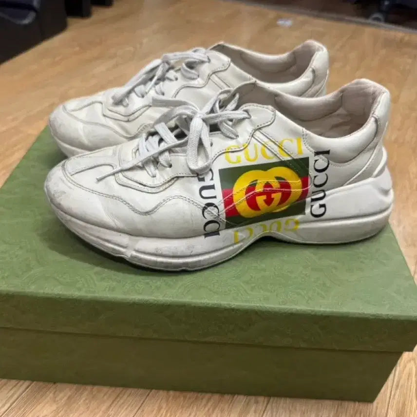 [BUNJANG] Gucci Rhyton Sneakers Size 275 / 구찌 라이톤 275