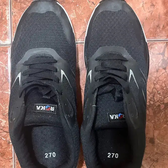 [BUNJANG] ROKA Black Sneakers 270 (New Model) / ROKA 운동화 블랙 270 신형 새거