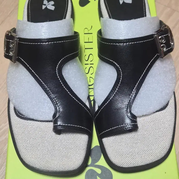 [BUNJANG] Kang Sister Stitch Slide Sandals / 강자매 스티치 슬라이드