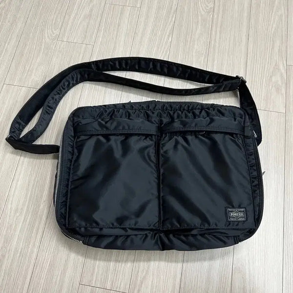 [BUNJANG] Porter Yoshida Tanker Shoulder Bag Crossbody (XL) Black / PORTER 요시다 포터 탱커 숄더백 크로스백(XL)(블랙)