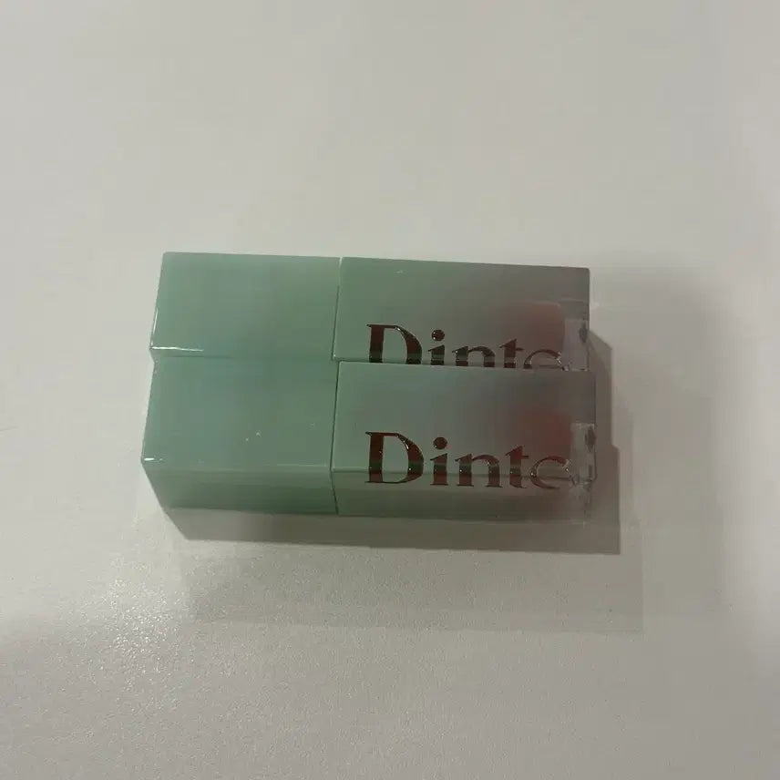 [BUNJANG] Dinto Bear Gloss Lip Tint (Sealed) - Shades 314 & 315 / 미개봉)딘토 베어글로스 립틴트 314 정 / 315 중