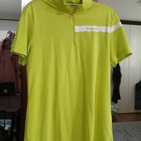 [BUNJANG] Balvic Golf Wear Lime Short-Sleeve T-Shirt / 발빅 골프웨어 반팔 티셔츠 라임색