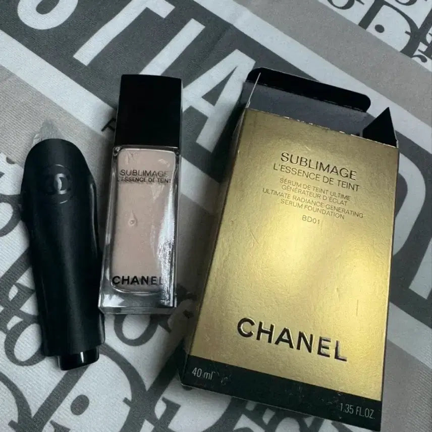 [BUNJANG] Chanel Sublimage L'Essence de Teint Foundation BD01 / 샤넬 수블리마지 레쌍스 드뗑 파운데이션 BD01
