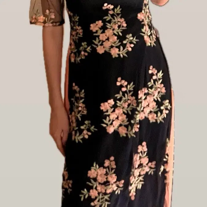[BUNJANG] Vietnamese Ao Dai Graduation Long Dress + Pants Set with Embroidery / 베트남 맞춤 아오자이 졸업사진 자수 롱 원피스+바지 세트