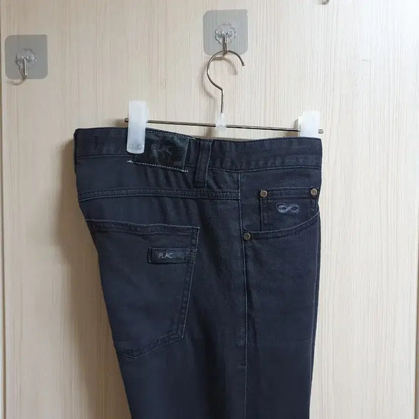 [BUNJANG] PLÁCJEANS Unisex Black Stretch Skinny Fit Jeans (Size 30-31) / 플랙진 (남여공용) 30~31 (블랙) 스판