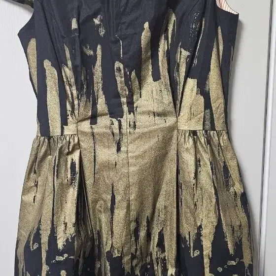 [BUNJANG] Hana Lee Black Gold Painting Midi Dress / Hana Lee 블랙 골드 페인팅 원피스